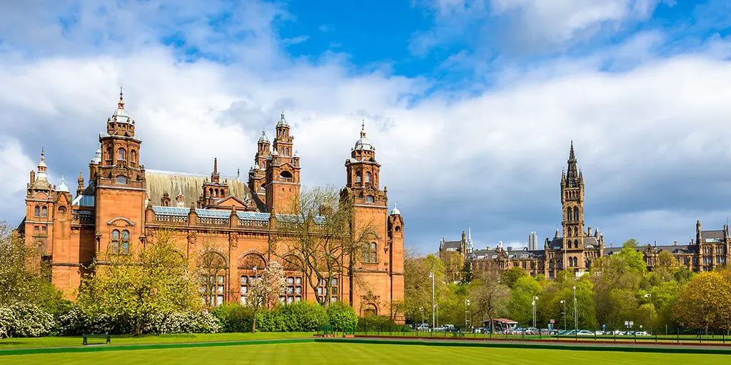Kelvingrove Museum and Glasgow University