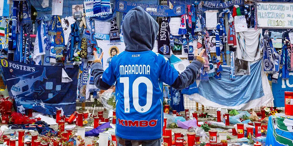 fotbollsresor till napoli