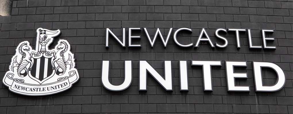 Newcastle United quer recuperar o quinto lugar no futebol inglês